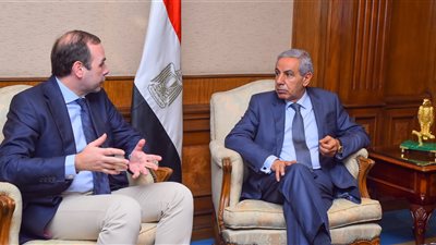 وزير الصناعة يبحث مع رئيس «بوش» خطط الاستثمار في مصر