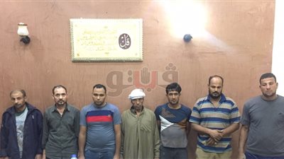 ضبط 7 أشخاص حاولوا التنقيب عن الآثار بالدرب الأحمر