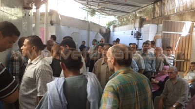 بالصور.. إقبال كثيف للمرضى على مركز الكبد ببنها بعد إجازة العيد