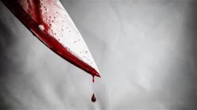 أمسكت به وهو يسرقها.. شاب يطعن زوجة أبيه في بولاق الدكرور