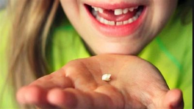 تفسير حلم سقوط الأسنان| تطهير مال من شبهة الحرام وفقدان عزيز لديك وتأويلات أخرى