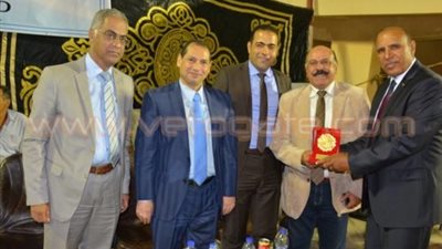 بالصور.. ختام البطولة الصيفية للاتحاد المصري للسباحة ببورسعيد