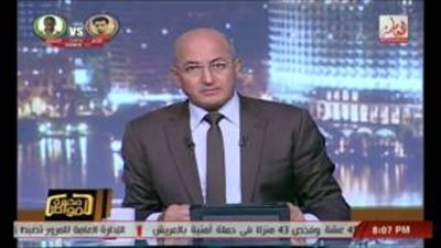 بالفيديو.. سيد علي ينفعل على الهواء بسبب «مرشحي الانتخابات»