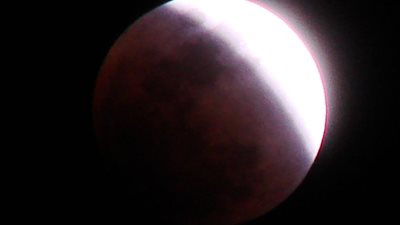 العلوم الفلكية: انتهاء مراحل الخسوف الكلي للقمر عصر الغد
