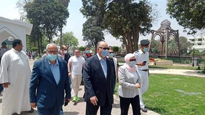 محافظ القاهرة يتابع غلق الحدائق والمتنزهات في جولة بالعاصمة