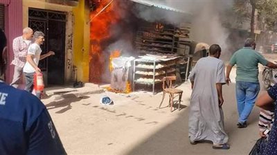 لحظة اندلاع حريق هائل داخل مخبز في دار السلام | فيديو