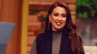 أسما شريف منير في إحدى إطلالاتها: 