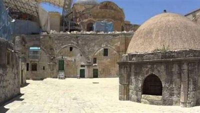 مطرانية الأرثوذكس تتهم إسرائيل بمنح الضوء الأخضر لرفع علم إثيوبيا على دير السلطان