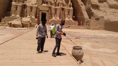 أمين المجلس الأعلى للآثار يتابع عمليات تعقيم المتاحف والمواقع الأثرية