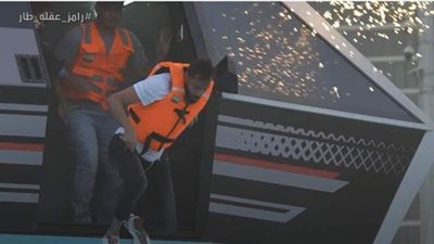 بعد رفض الحارس.. رامز جلال يجبر جنش علي القفز  13 مترا | فيديو