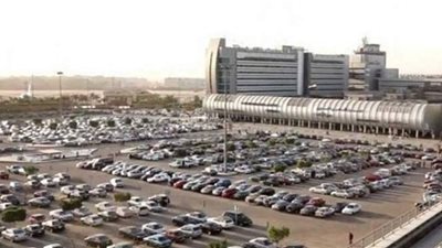ركنتك في المطار.. أسعار الانتظار بساحات ميناء القاهرة