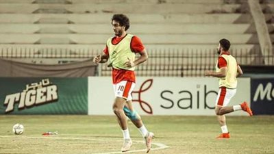 ثلاثة لاعبين بالأهلي مهددين بالغياب عن مباراة القمه أمام الزمالك