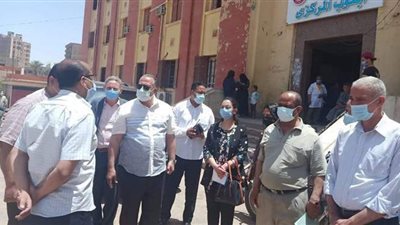 لجان المرور على مستشفيات أسيوط ترصد احتياجات أبنوب المركزي والإيمان | صور