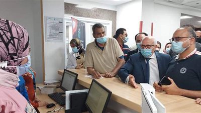 محافظ بورسعيد لمسئولي الصحة: 