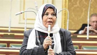 برلمانية تطالب بتغيير الموروثات القديمة بشأن زواج الفتيات في سن مبكر