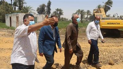 السايس يتابع 6 مشروعات إنشائية ضمن مبادرة حياة كريمة بملوي