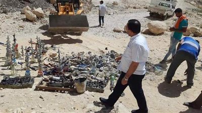 إعدام 223 شيشة وغلق 10 مقاهٍ وتحرير 192 غرامة فورية للكمامة بسوهاج