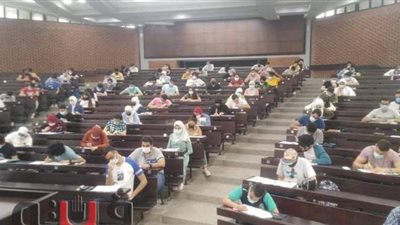 تقسيم امتحانات الترم الثاني بهندسة عين شمس علي 6 فترات