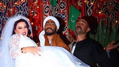 القصة الكاملة للحرب الكلامية بين أحمد سعد وسمية الخشاب بعد زفافها على محمد رمضان في 