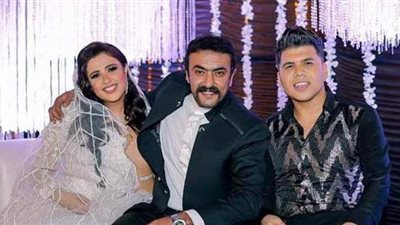 عمر كمال يشعل حفل زفاف ياسمين عبد العزيز وأحمد العوضي في 