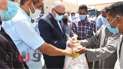 الداودي: يتفقد صوامع قنا لمتابعة الإجراءات الاحترازية واستلام الأقماح