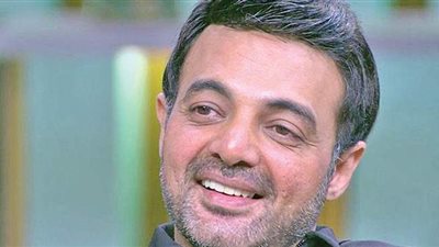 أزمة كبيرة بين عمرو محمود ياسين ومخرج مسلسل 