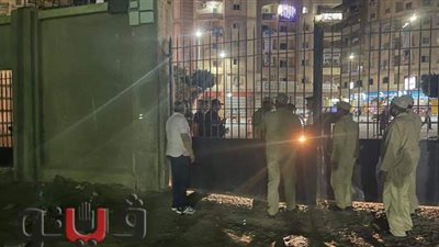 لعدم إذاعتها.. خالد عيد يحل أزمة دخول جماهير المحلة لمباراة إنبي | صور