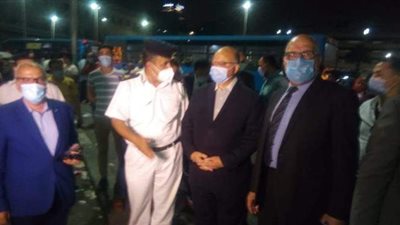 محافظ القاهرة عن مواعيد غلق المحال: لا تهاون فيما يمس صحة المواطن