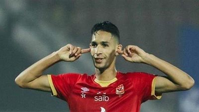 التسلل يحرم الأهلي من الهدف الثالث في مرمى الاتحاد