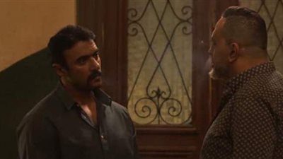 اللي مالوش كبير.. مواجهة ساخنة بين 