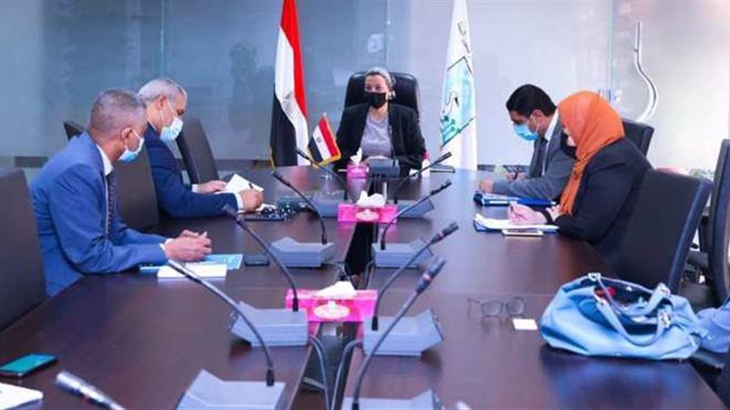 اجتماع وزيرة البيئة