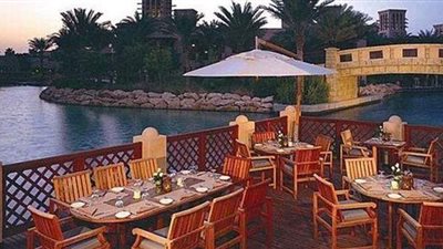 السياحة توضح حقيقة استمرار فتح المنشآت بالمحافظات السياحية للثانية عشرة صباحا