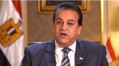 أبرزها تزايد الأعداد.. وزير التعليم العالي يكشف سر الإسراع من انتهاء العام الدراسي