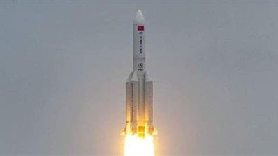 هل يسقط الصاروخ الصيني في مصر؟ خبير تكنولوجيا الفضاء يجيب | فيديو