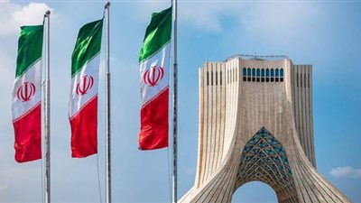 حريق هائل قرب محطة بوشهر النووية ‎في إيران