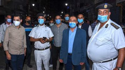 غلق ٥٢ محل مخالفين لقرارات الإغلاق في الإسكندرية