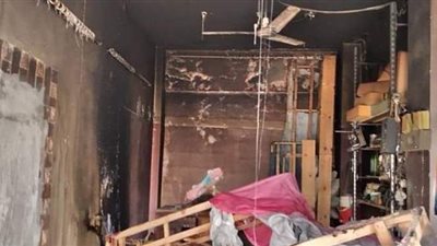 حريق يلتهم محل تنجيد وسط العريش دون إصابات | صور