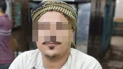 حالات قتل الأبناء عرض مستمر.. صاحب مخبز يذبح زوجته وأبناءه الـ ٦ بالفيوم.. أب يقتل طفله بسبب شقاوته.. وطبيب: مرضى نفسيون