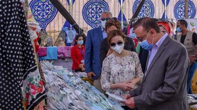 إطلاق مبادرة لتجميع أكثر من ١٥ ألف قطعة ملابس جديدة للأطفال بالإسكندرية