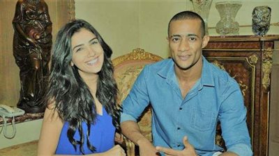 نشرة أخبار الفن.. مي عمر: اتعلمت من محمد رمضان إحساسه في التمثيل.. عفاف شعيب: أرفض التمثيل بالباروكة.. ولا أمانع في أداء دور راقصة معتزلة