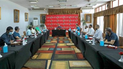 الأهلى يتمسك بإسناد مبارياته لحكام أجانب