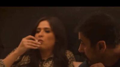 «اللي مالوش كبير» الحلقة 26.. مشهد رومانسي بين ياسمين عبد العزيز وأحمد العوضي