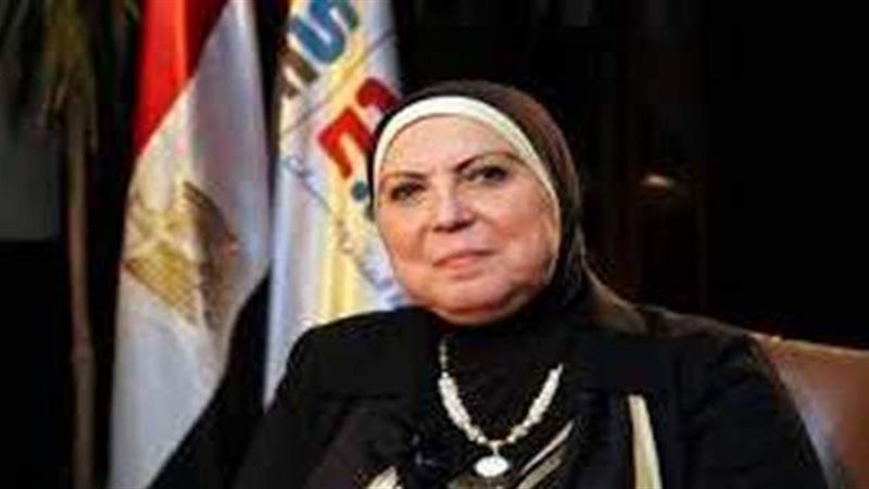 نيفين جامع