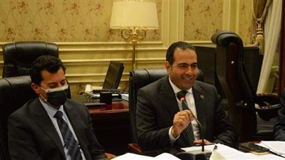 وزير الرياضة يعلن عن مشروع قانون جديد يحل أزمة أراضي مراكز الشباب