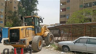 حملة مكبرة لإزالة الجراجات المخالفة بالإسماعيلية | صور