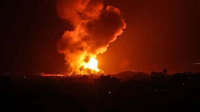 قصف إسرائيلي عنيف على غزة.. وهنية يعطي الضوء الأخضر للمقاومة بالرد | فيديو