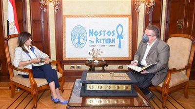 نبيلة مكرم: نستهدف نقل فكرة 