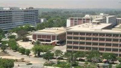 بينهم ٣٢ حالة حرجة.. خضوع ٧٥ مصابا بكورونا للعلاج بجامعة أسيوط