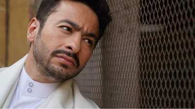 به ربانية ولا خدمة شيطانية.. حماده هلال يشوق جمهوره لآخر حلقة من المداح