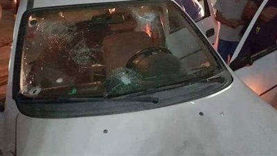 بلا رحمة.. قوات الاحتلال تقتل شابا وتصيب آخر في إطلاق نار على سيارتهما